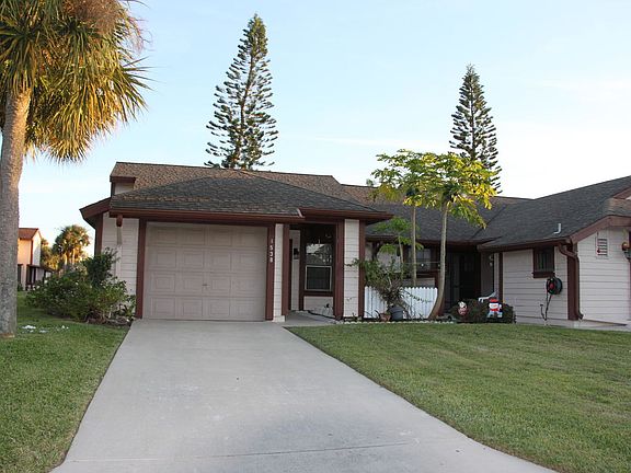 2nd image of 1538 SE Corvair Ct