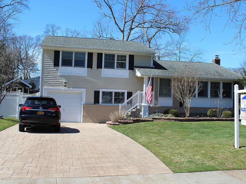1st image of 16 Arbor Ln