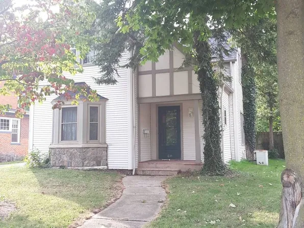 611 S 8th St, Goshen, IN 46526