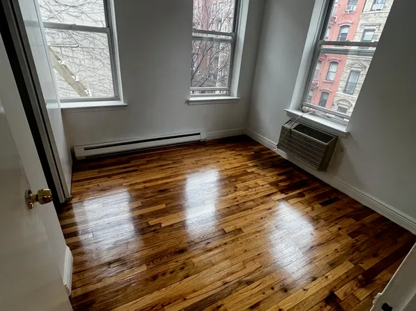 45 First Avenue image 12 of 15