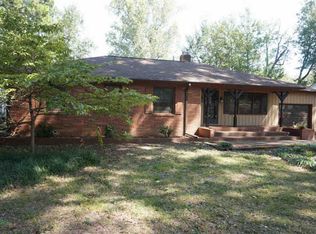 5276 Laurie Ln, Memphis, TN 38117