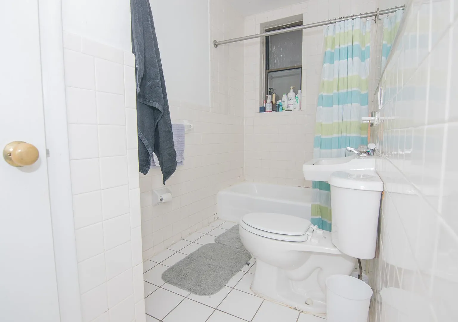 Large 2 bed next to Northeastern and Berklee for the upcoming school year! — Photo 2