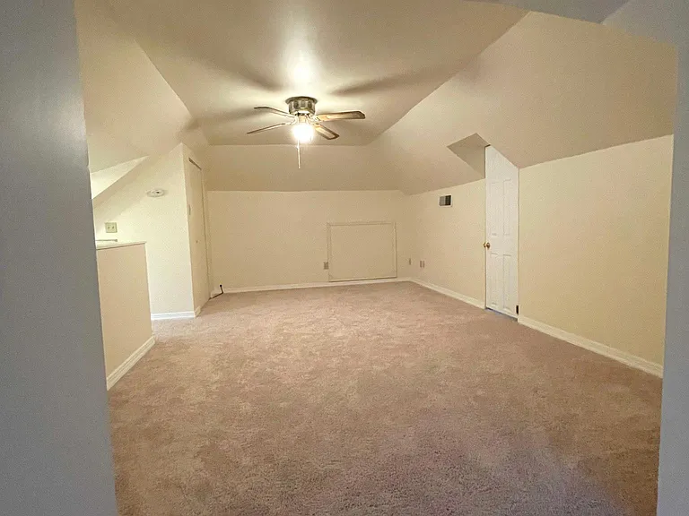 222 E Knight Ave #2 — Photo 16