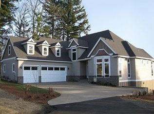 10210 NW Lee St, Portland, OR 97229