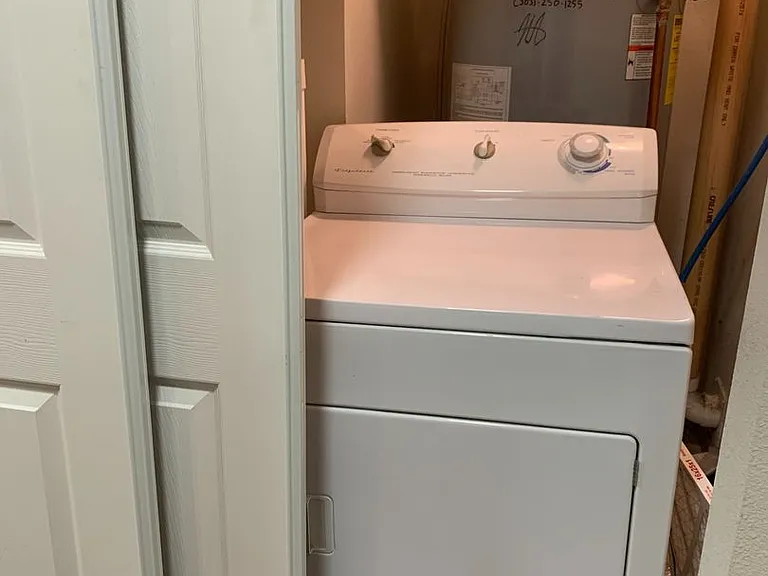 Atrium Suites - 2 BR/2 BA & 3 BR/3 BA — Photo 6