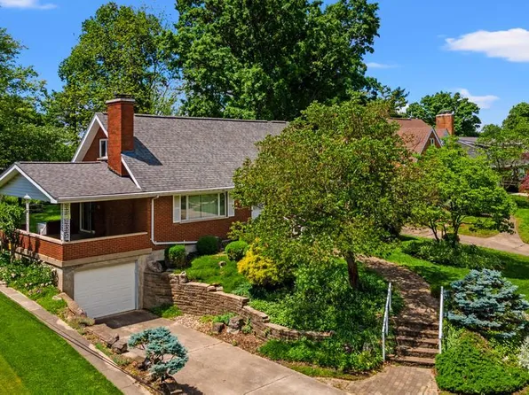 828 Sunglow Dr, Villa Hills, KY 41017