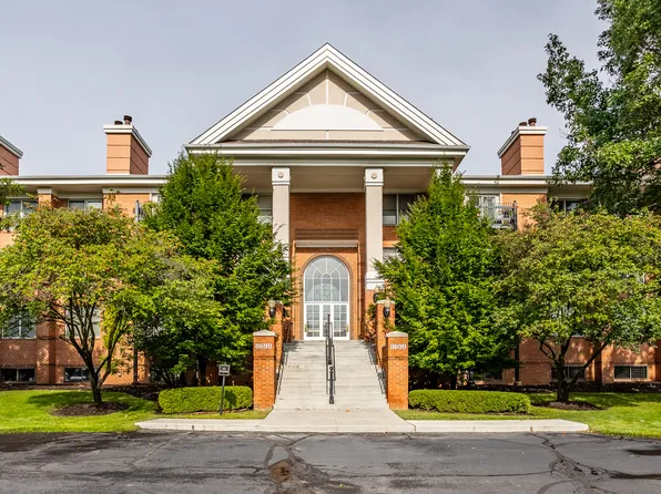 8690 Jaffa Court West Dr APT 15, Indianapolis, IN 46260