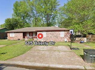 615 & 617 Brierly Dr, Sherwood, AR 72120