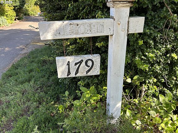 4th image of 179 Outer Dr