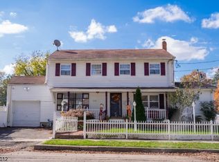 1232 Wheatsheaf Rd, Roselle, NJ 07203