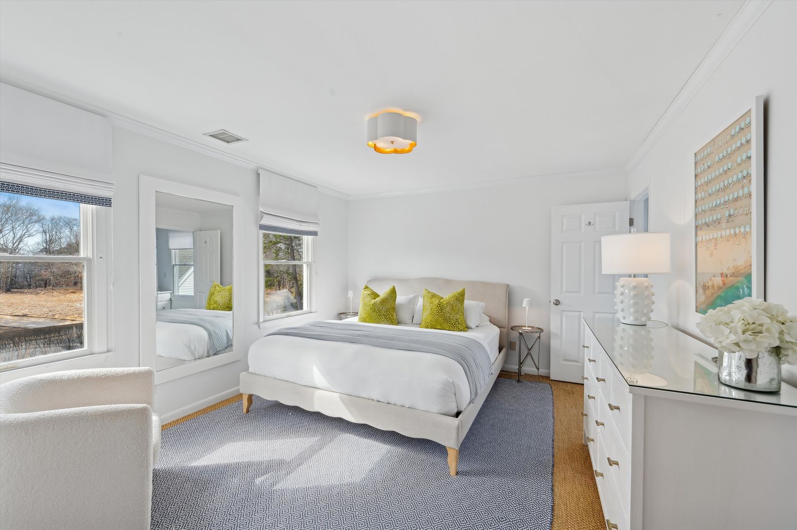  Guest Room with King Bed