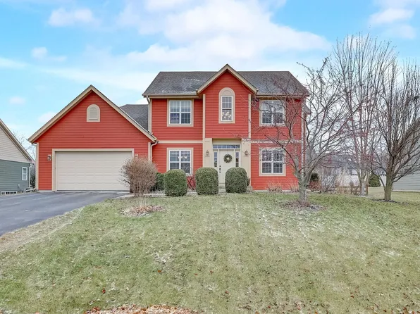 W8225 Bridle Path, Lake Mills, WI 53551