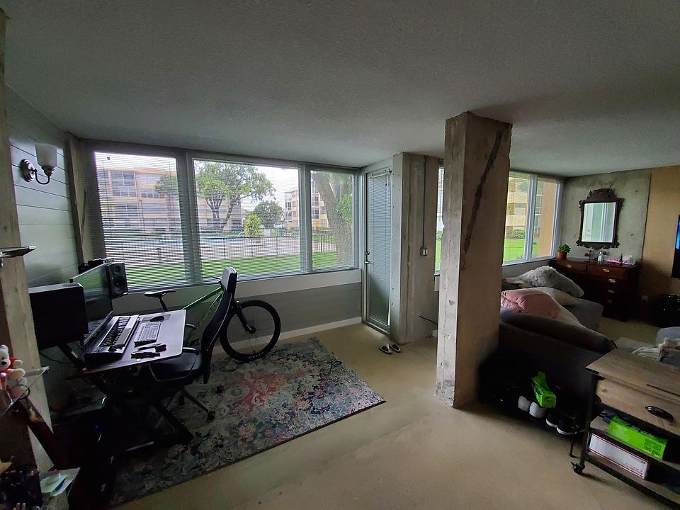 2nd image of 2771 Taft St APT 106
