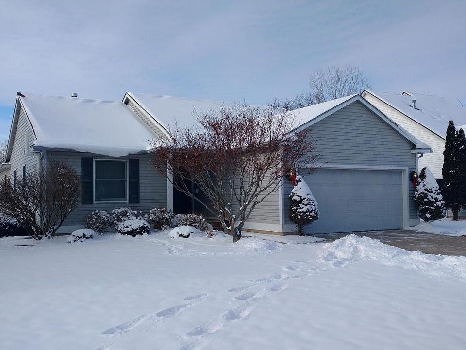 1st image of 793 Winding River Dr
