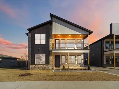 801 NW 10th St, Bentonville, AR, 72712