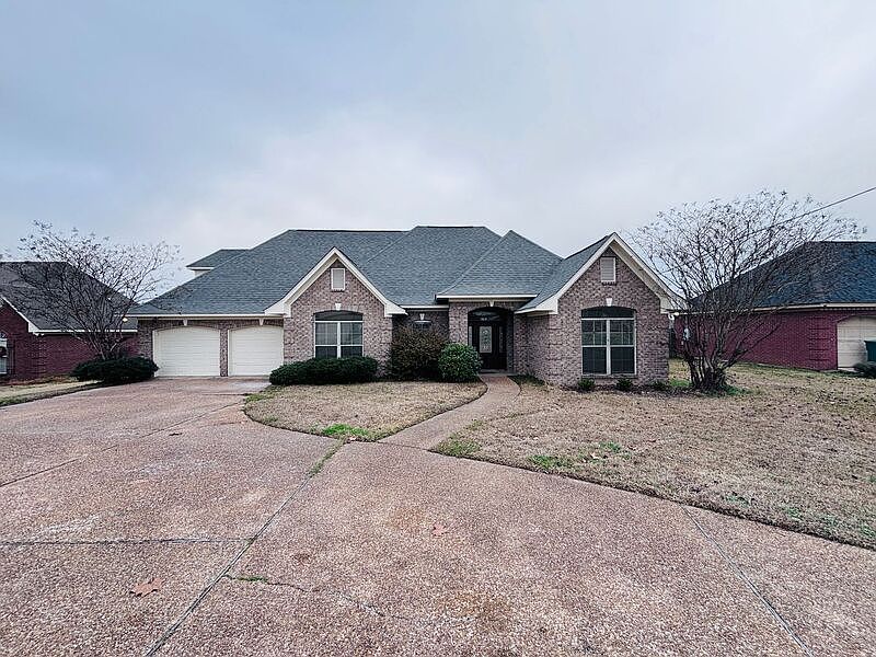 1st image of 117 Linda Dr