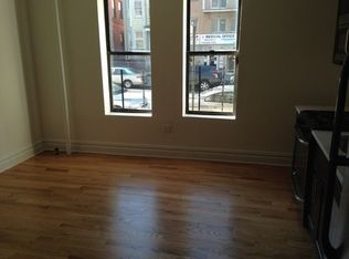 2306 30th Ave, Astoria, NY 11102