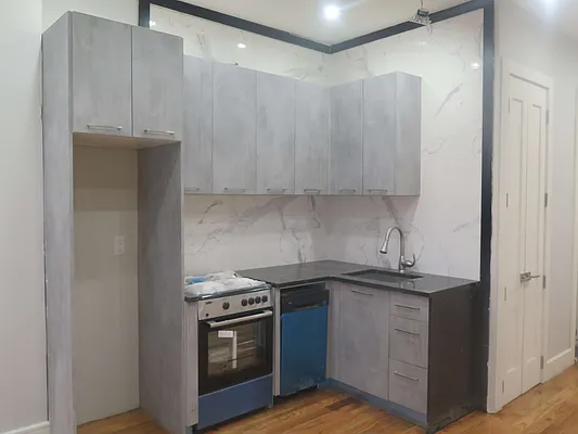 Rented by Spot It Realty LLC | media 24