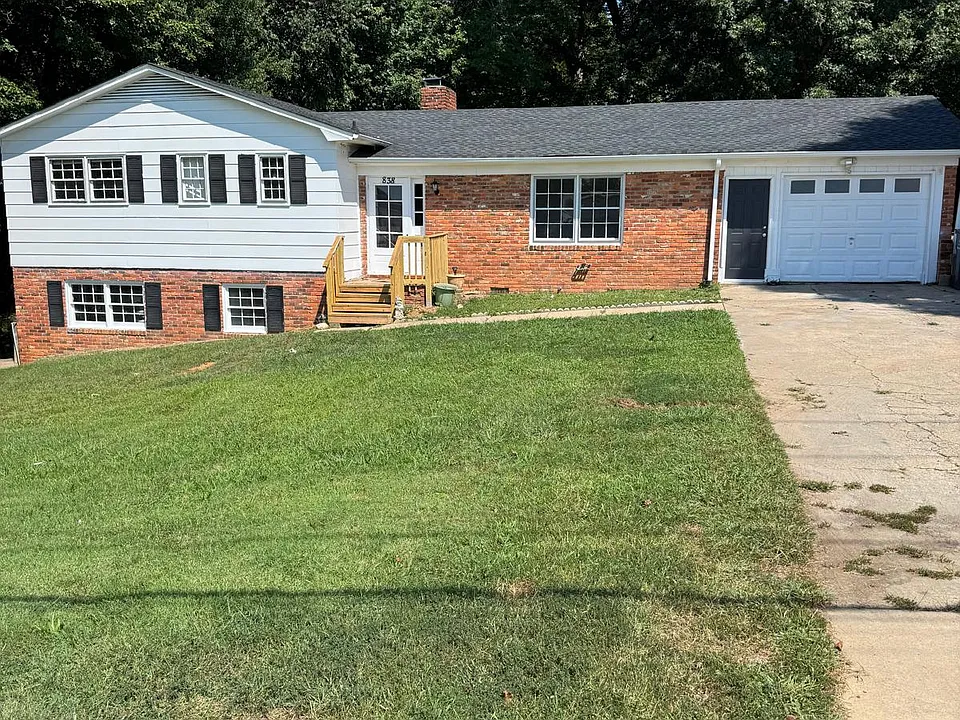 838 Old Winston Rd