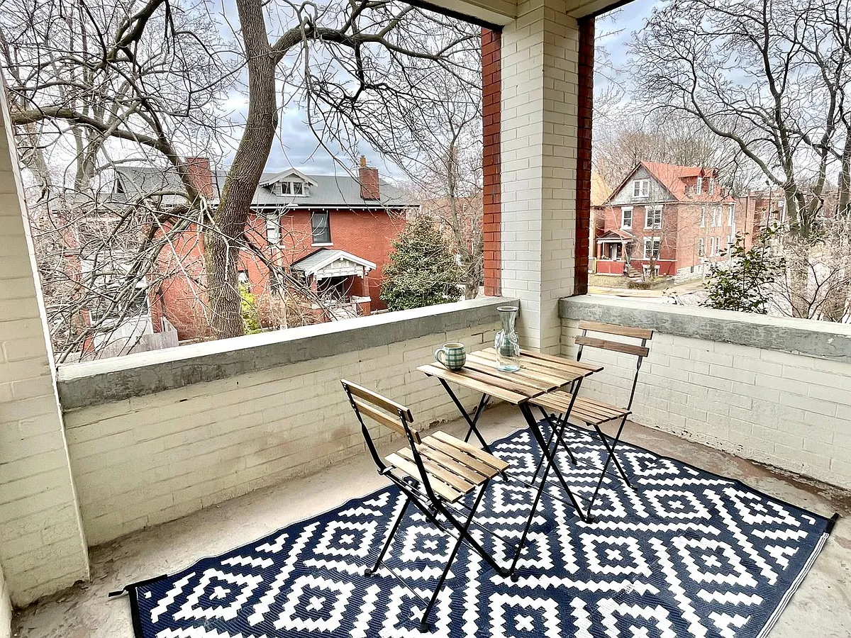Building Photo - 4205 Botanical Ave #3W