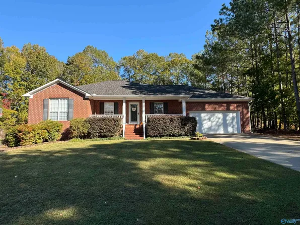3197 Hawthorne Cir, Southside, AL 35907