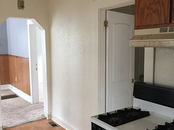 3rd image of 3814 N 24th St