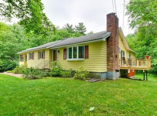 17 Small Ln, Reading, MA 01867