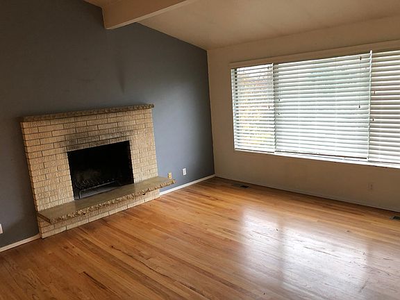 Living with Vaulted Ceiling