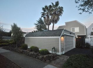 2577 Topaz Dr, Novato, CA 94945