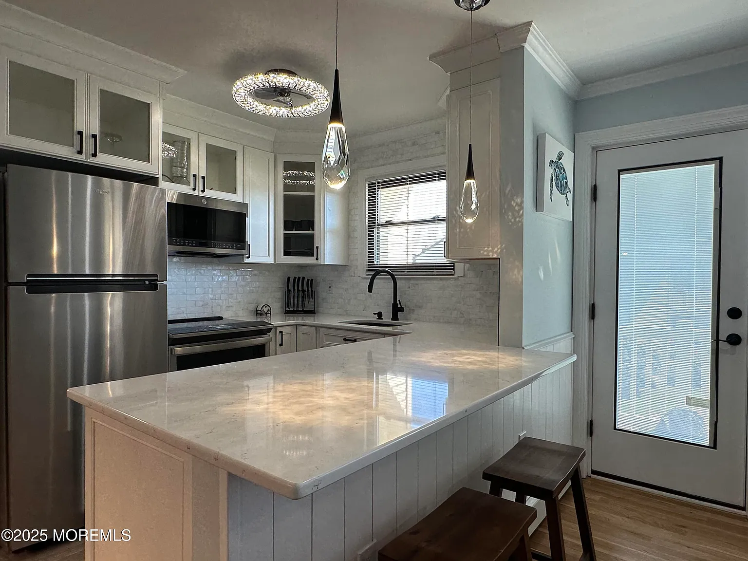 1 bed, 776 sqft, $2,400 — Photo 3