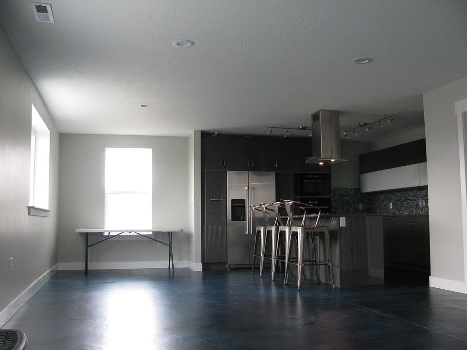 1st image of 2859 W Country Classic Dr