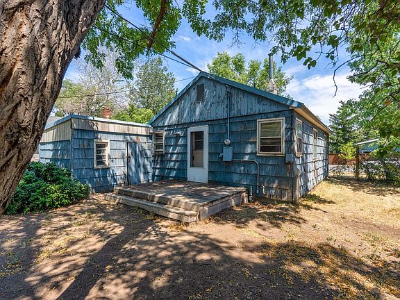 4th image of 237 SW 9th St