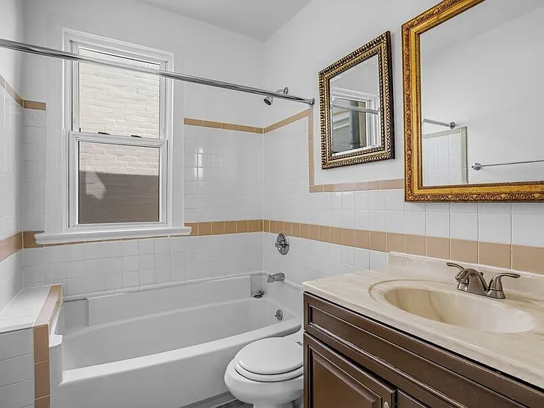 306 R St NW — Photo 36