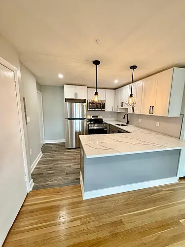 28 Miller St #8 Photo 1
