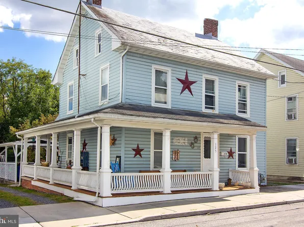 125 Lumber St, Littlestown, PA 17340