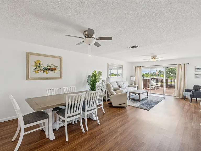 3272 Minnow Creek Dr — Photo 9