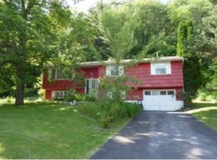 27 Pamela Dr, Binghamton, NY 13901