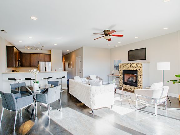 5th image of 3501 N Elston Ave #2A
