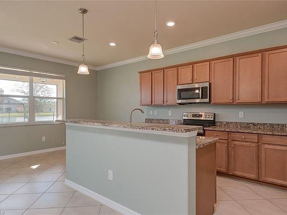 4th image of 2544 Caslotti Way