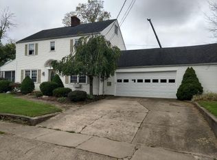158 E 10th St, Brookville, IN 47012