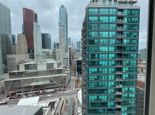 25 The Esplanade #2711, Toronto, ON M5E 1W5