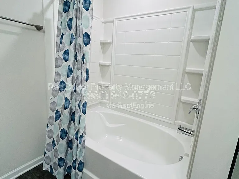 9315 Grand Valley Dr — Photo 24