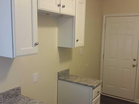 5th image of 416 E Piedmont Ave #A & B