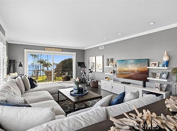2nd image of 2105 E Ocean Blvd Unit 22