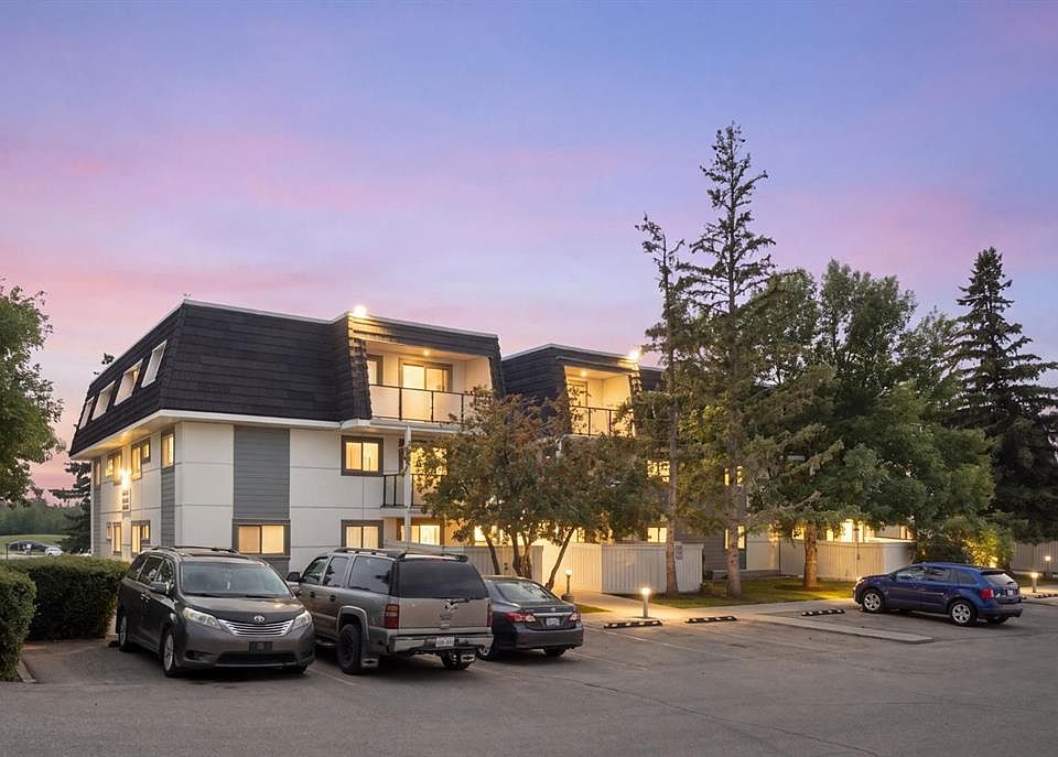 1st image of 3115 N 51st St SW #2301