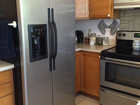 5th image of 102 Deerfield Dr