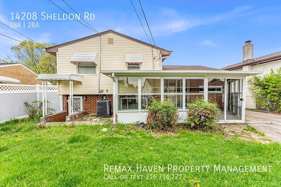 14208 Sheldon Rd photo 1