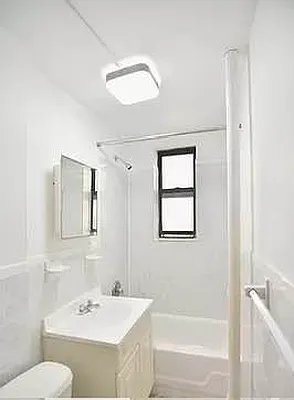 Rented by Bruma Realty LLC | media 3