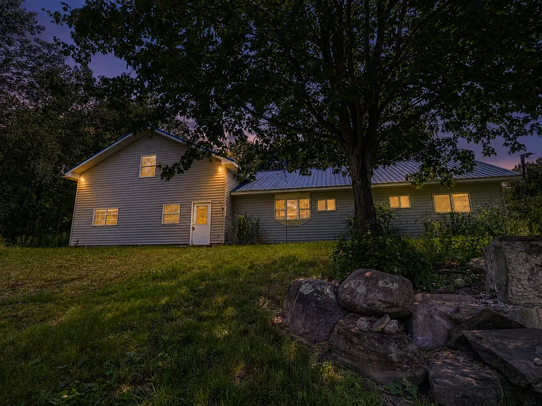 10066 Point Rock Rd — Photo 38
