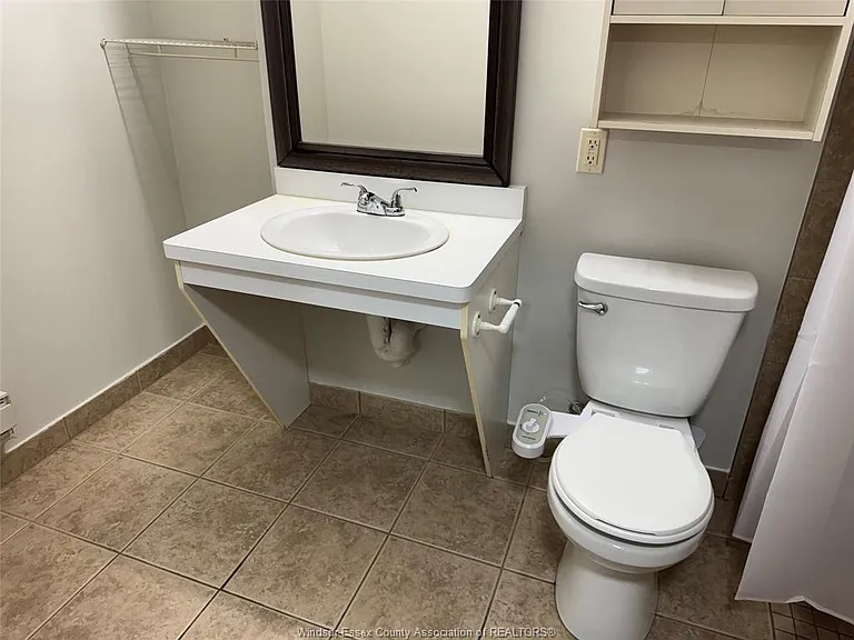 2915 Meadowbrook Ln #10 — Photo 19